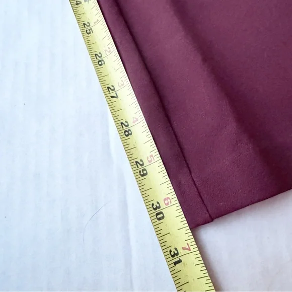 Athleta New Endeavor High Rise Relaxed Pant
Cherrywood Brown Women's Size S NWT - Picture 16 of 16